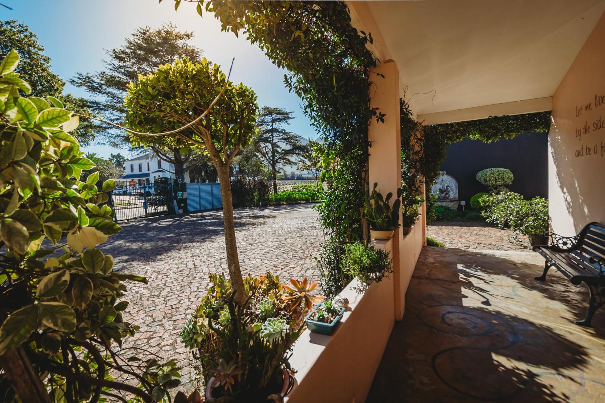 Acorn Guest House George Exterior foto